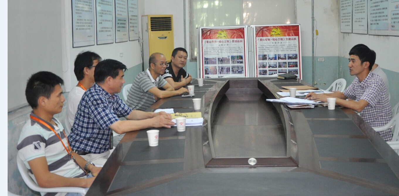 县两新科长周文来丰华检查指导工作